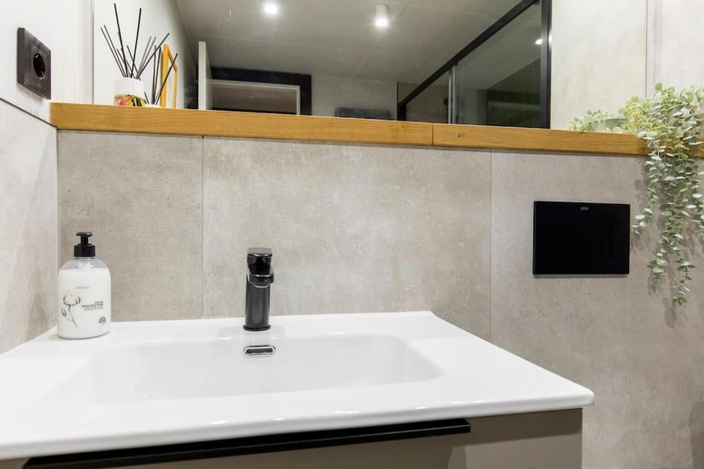 Castrillo 4 Apartamento Acogedor Saragosse Extérieur photo